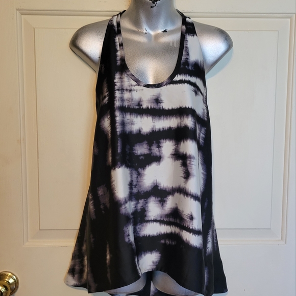 BCBGMAXAZRIA dana open back halter top - Picture 9 of 13